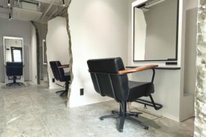 内装はニューヨークのホテル客室風